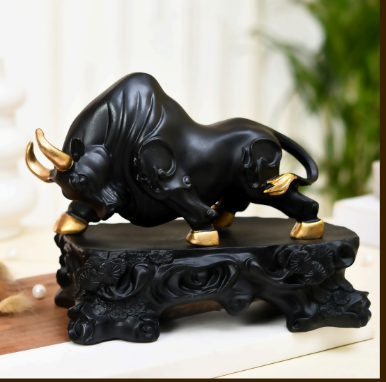 Elegant Bull Showpiece for Living Room, Office & Gift