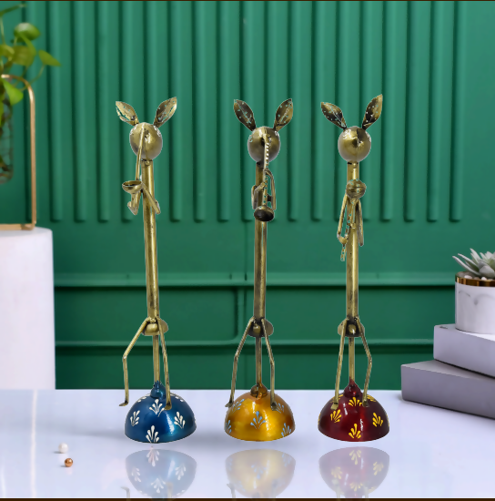 Handcrafted Metal Giraffe Decorative Showpiece Set – Premium Home Decor Table Accent (Set of 3)