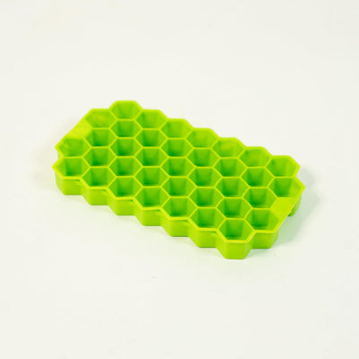 Kitchen4U Silicone Ice Cube Tray, Molds, Easy-Release and Flexible 37 Ice cubes, for Whiskey Cocktail, Stackable and Safe Ice Cube Honeycomb Small Cubes Fridge Bar Soft. Tray 1pc