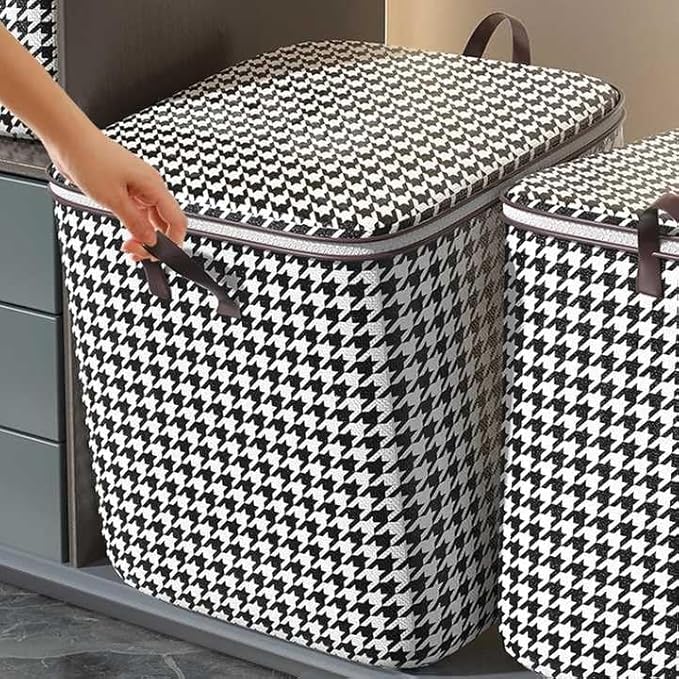 Blanket & Bedding Storage Bag With Foldable Handle | Strong Zipper Closure & Clear Window For Easy Organization