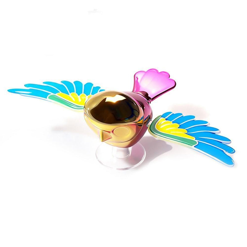 Moving Wind Swinging Bird Wings. Designed to swing and flap with wind motion, this decorative bird creates a realistic flying effect for gardens, balconies, and terraces.