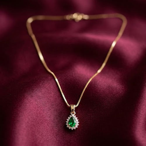 Gold-Plated CZ Halo Pendant Necklace for Womens & Girls