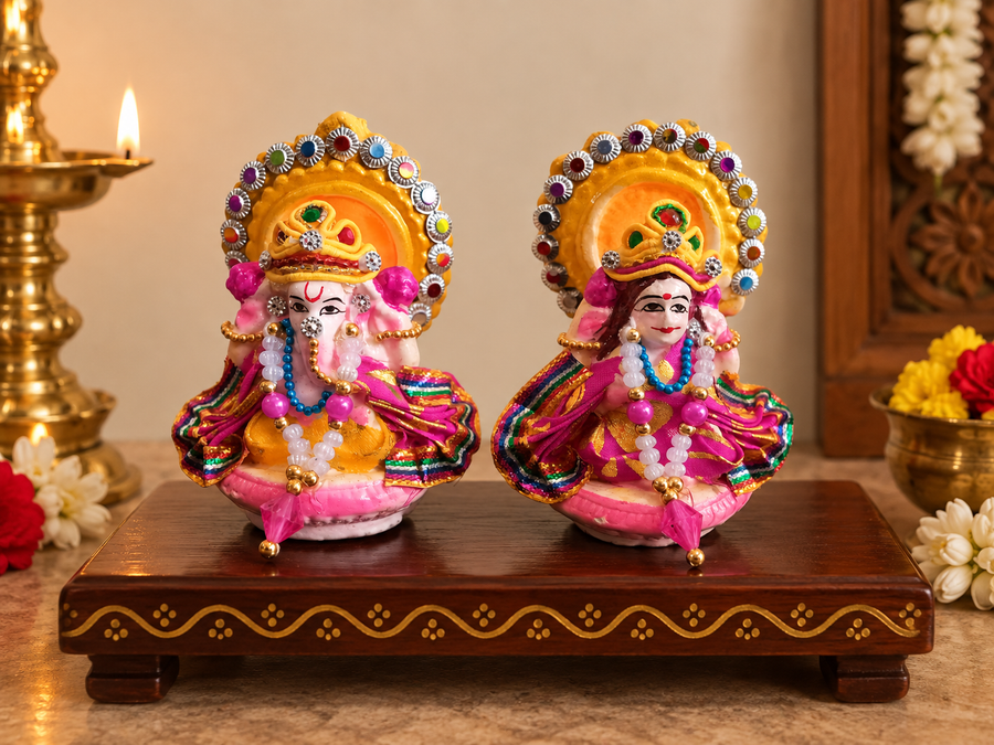 Royal Vinayagar & Lakshmi Pair Kolu Statues | Traditional Handmade Pooja Décor | Festive Home Decoration[6INCH=H*L=6*3.5]