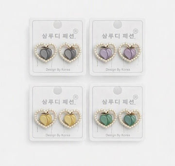 Graceful earrings and studs