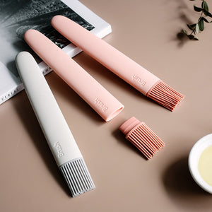 1. Kitchen Brushes Pastry & Basting Brush, Food Brush for Cakes, Baking, BBQ Grilling (Pack Of 2)