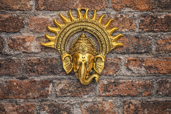 Luxury Brass Ganesha Wall Decor | Golden Ganpati Idol Hanging | Vastu Home & Office Decoration