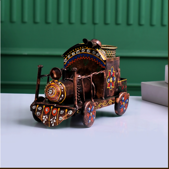 Handcrafted Vintage Train Design Pen Stand – Hand-Painted Antique Desk Organizer | Unique Office & Home Decor Gift