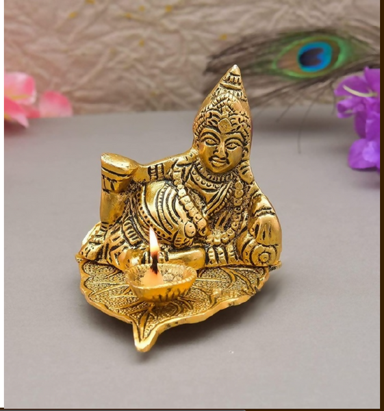 Brass Krishna Diya Lamp Idol – Divine Baby Krishna Oil Lamp for Pooja Room, Spiritual Home Decor & Gift (Antique Finish)
