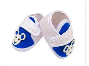 1. Baby bootie (0-6 Months)