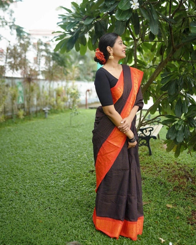 Banarasi Silk Zari Woven Saree for Women (Multicolor, 6.3 m)Multicolor Banarasi Silk Zari Woven Saree with Blouse Piece (6.3 m) Traditional Wedding Wear