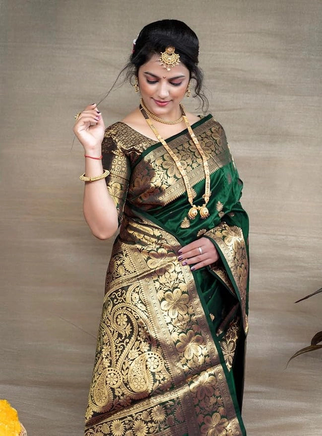 Green Banarasi Silk Woven Design Saree with Blouse Piece (6.3 m) Wedding & Festive Wear