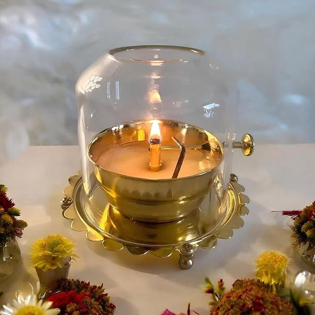 Akhand Diya Lamp with Adjustable wick & GlassAkhand Diya Lamp with Glass Cover & Adjustable Wick – Puja Oil Lamp