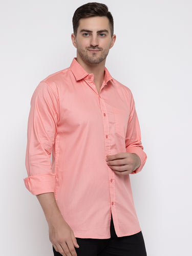 Men Regular Fit Solid Spread Collar Casual Shirt