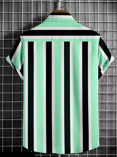Men Regular Fit Striped Cut Away Collar Casual Shirt
