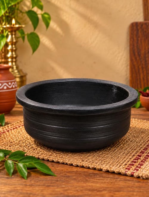 Royal Chettinadu Black Clay Kulambu Chatti | Handmade Earthen Clay Cooking Pot | Traditional South Indian Cookware[2LITRE=H*L=3.5*10]