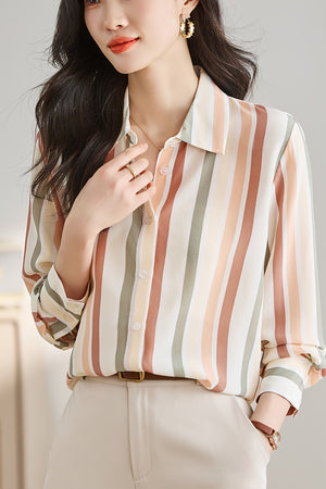 1. Women Regular Fit Printed Button Casual Shirt